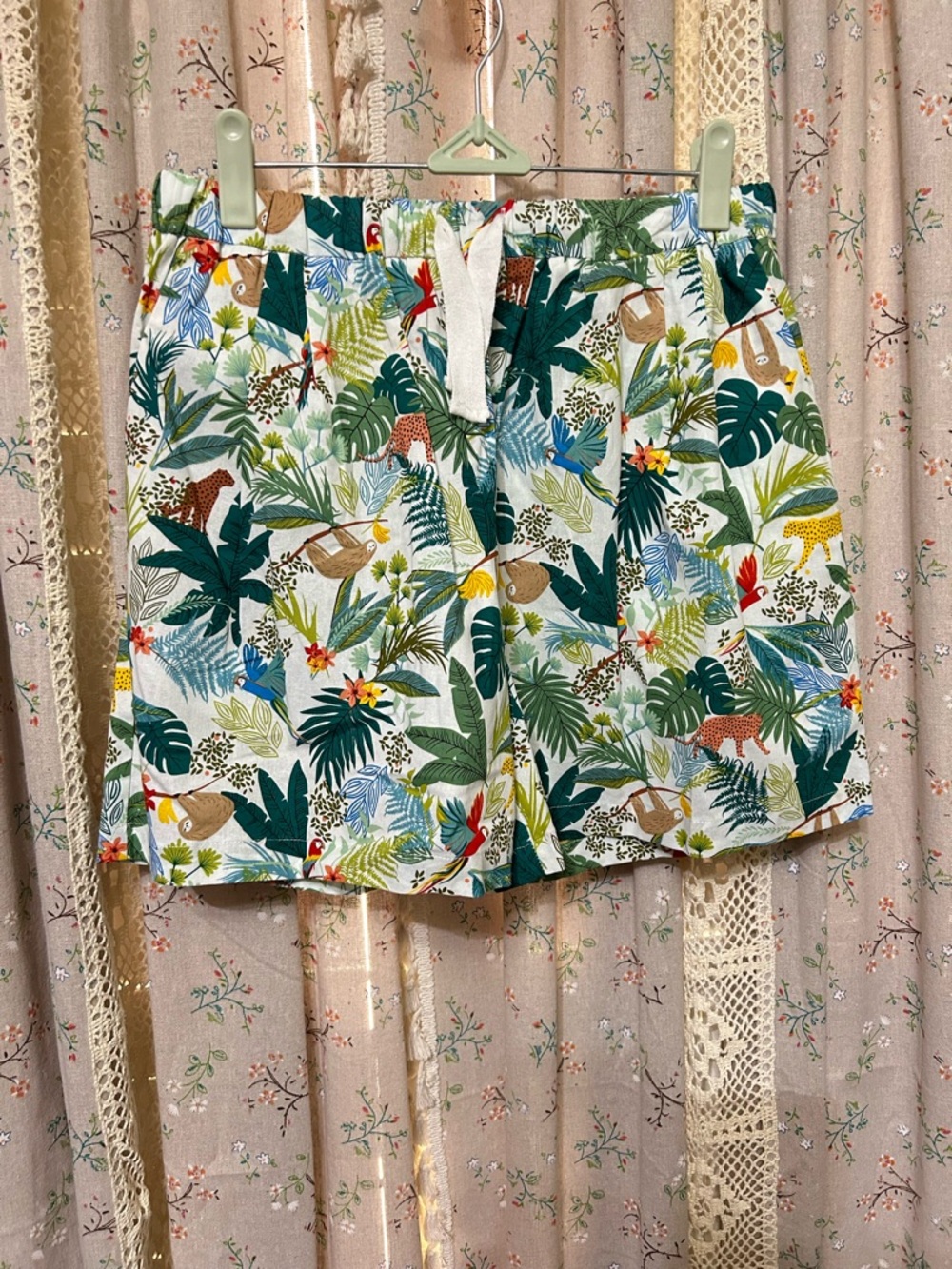 Molly Bracken Jungle Print Shorts Sloth Tropical Cotton NWT Size S